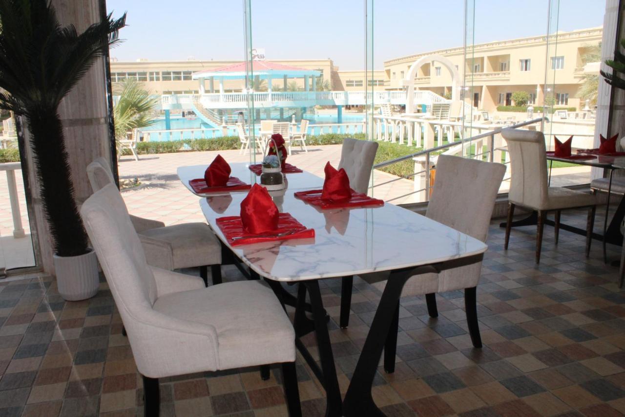 Al Salam Grand Hotel & Resort Al Buraimi Exterior photo